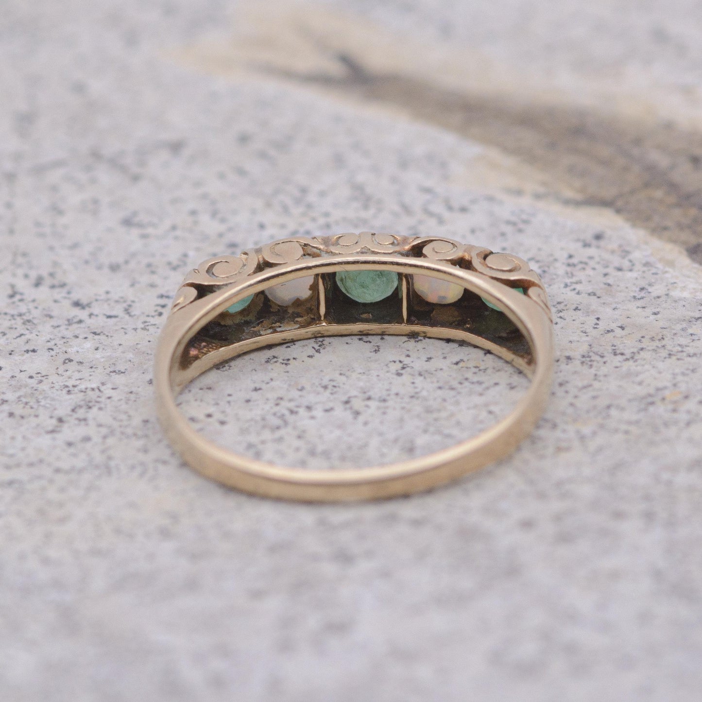Vintage Emerald and Opal 5-Stone Ring | UK Size L 1/2 | US Size 6 | 9ct