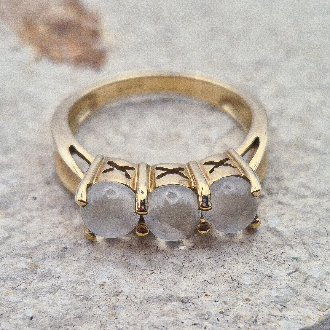 Moonstone Ring | 9ct Gold | UK Size N 1/2 | US Size 6.75 |