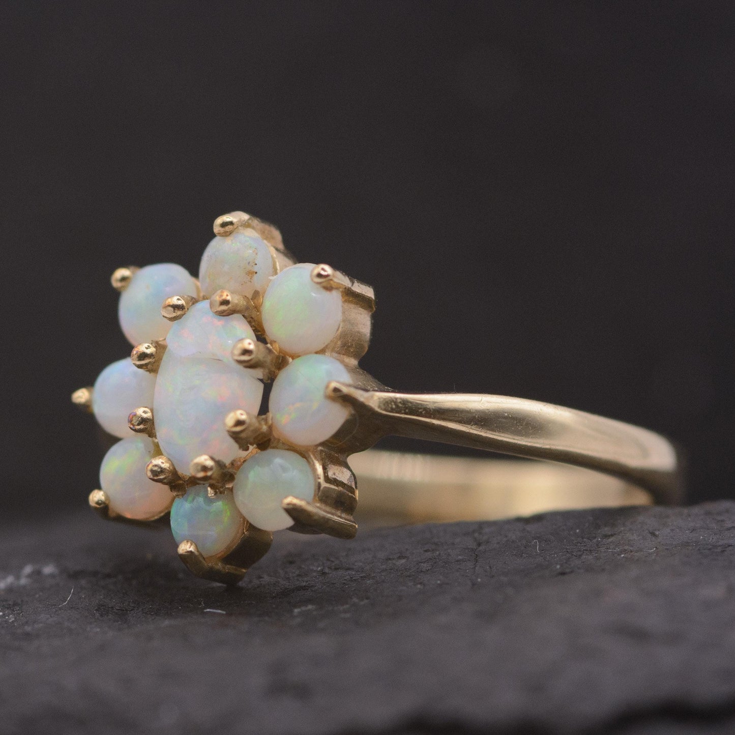 Vintage Opal Cluster Ring | UK Size O | US Size 7 | 9 carat gold