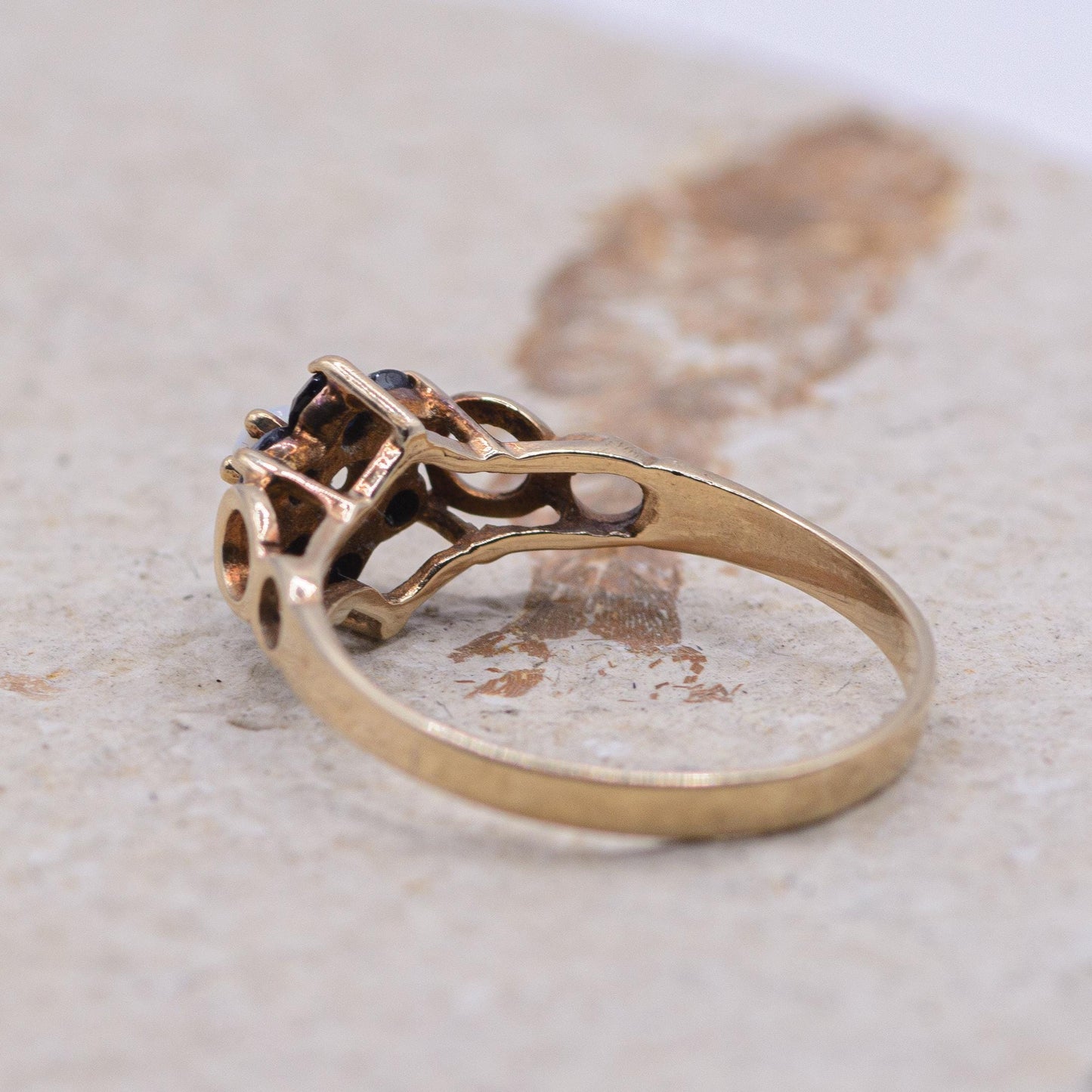 9ct Gold Sapphire and Opal Ring