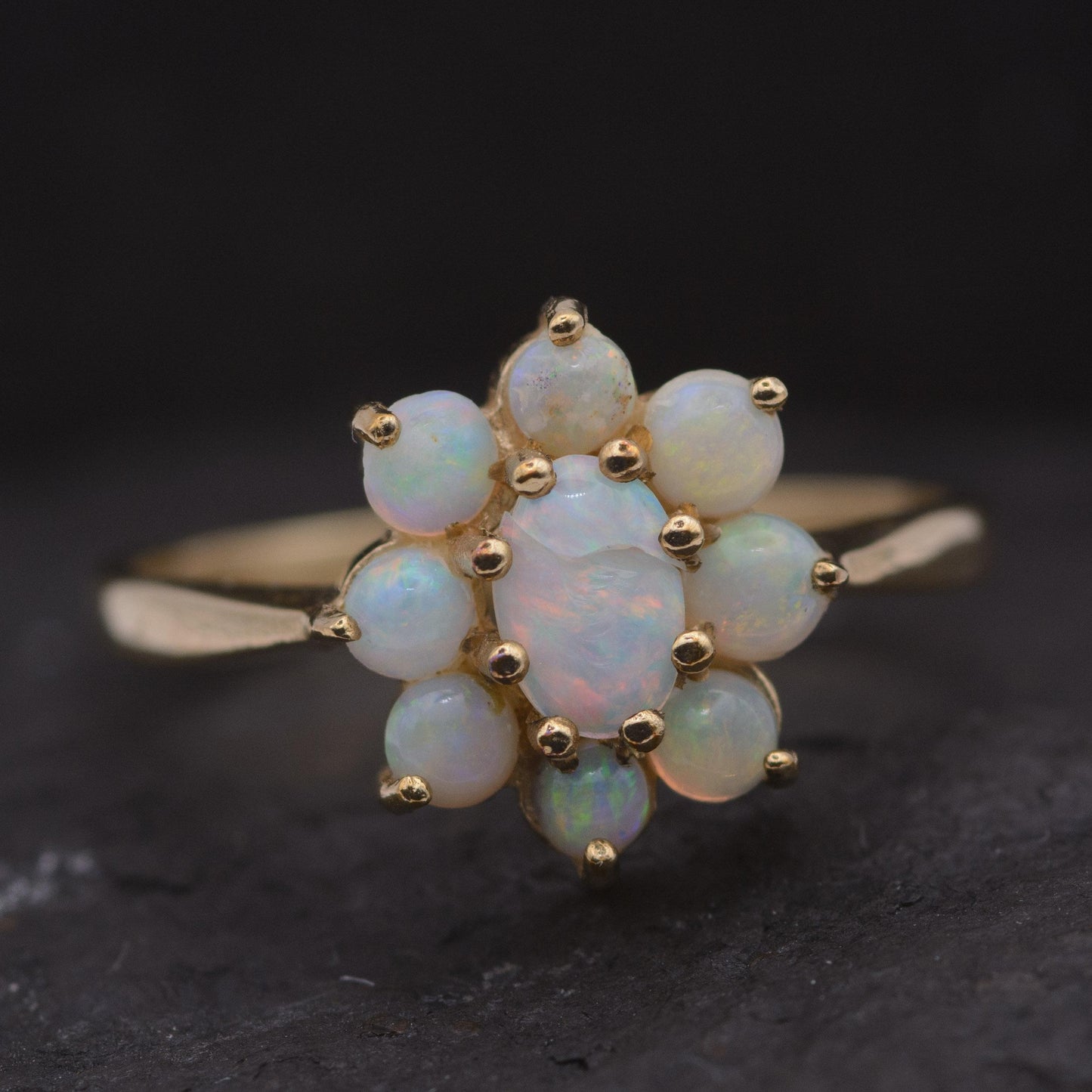 Vintage Opal Cluster Ring | UK Size O | US Size 7 | 9 carat gold