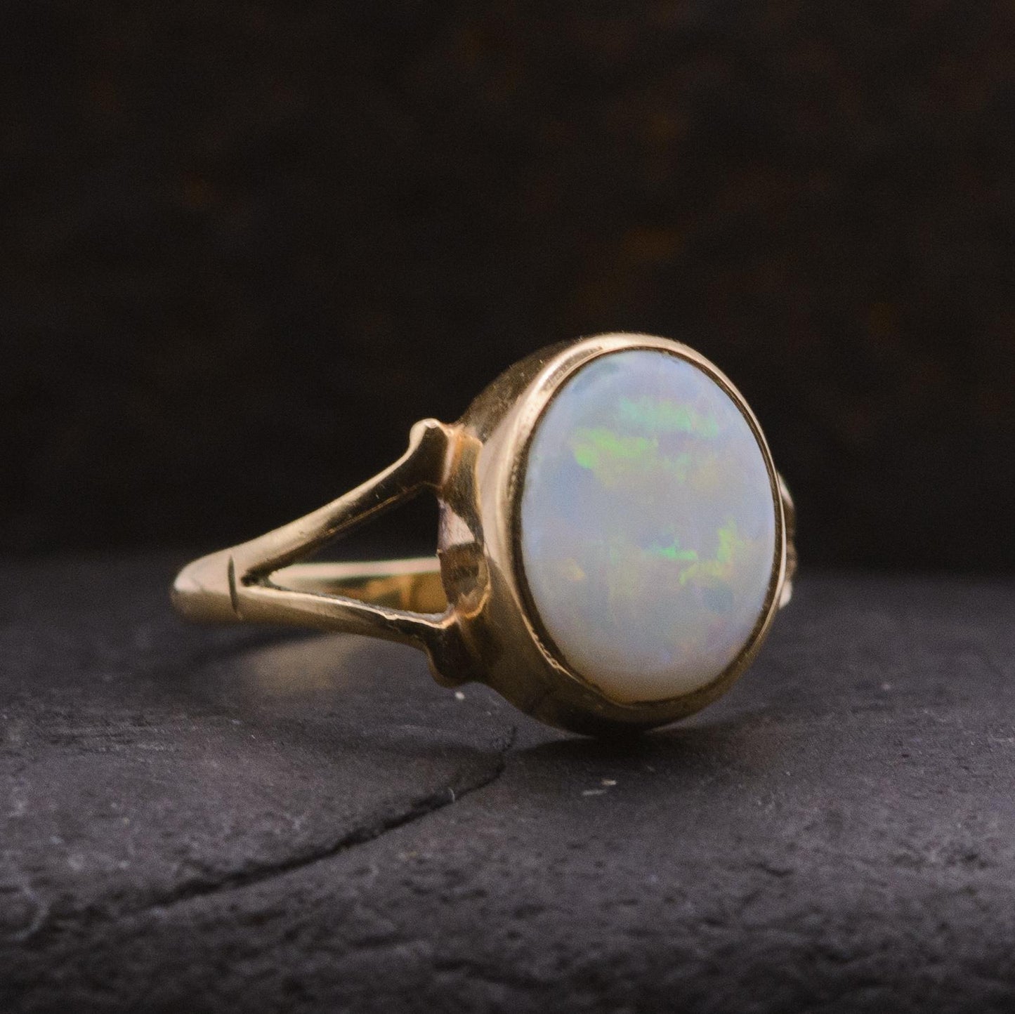 9ct Gold Vintage Opal Ring | UK Size K 1/2 | US 5.5
