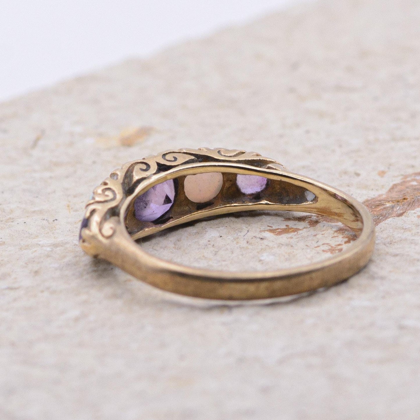 Vintage Amethyst and Opal 5-Stone Ring | UK Size M | US Size 6.25 | 9 Carat Gold