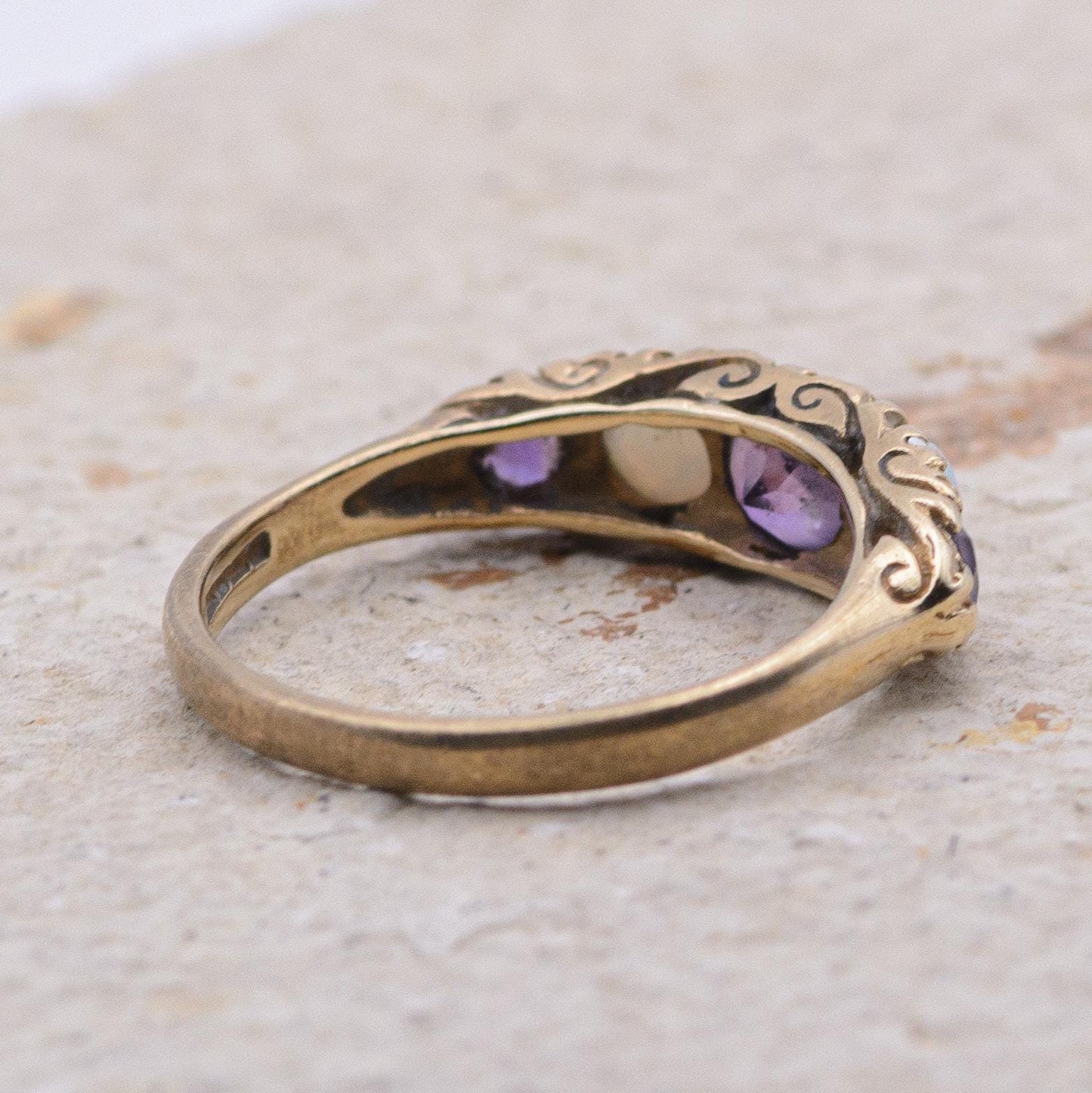Vintage Amethyst and Opal 5-Stone Ring | UK Size M | US Size 6.25 | 9 Carat Gold