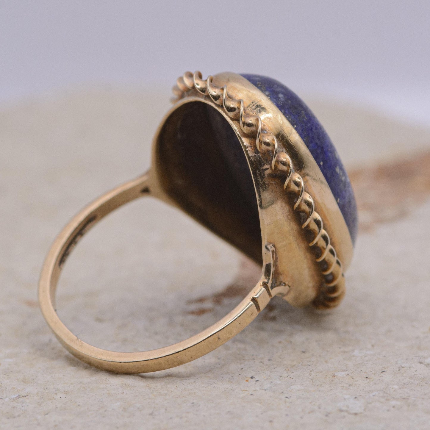 Vintage Lapis Lazuli Chunky Ring | 9ct Gold | UK Size N 1/2 | US Size 7
