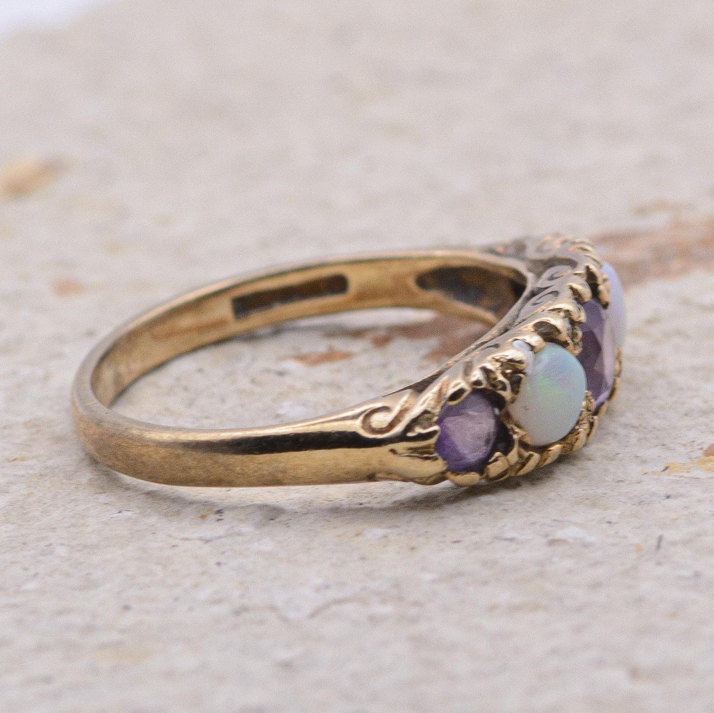 Vintage Amethyst and Opal 5-Stone Ring | UK Size M | US Size 6.25 | 9 Carat Gold