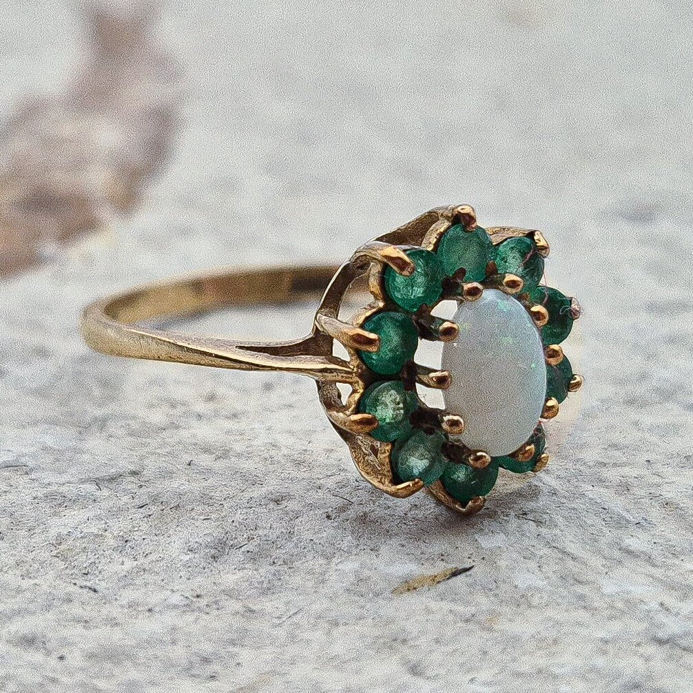 Vintage Emerald and Opal Cluster Ring |UK Size K 1/2 | US Size 5.5 | 9ct