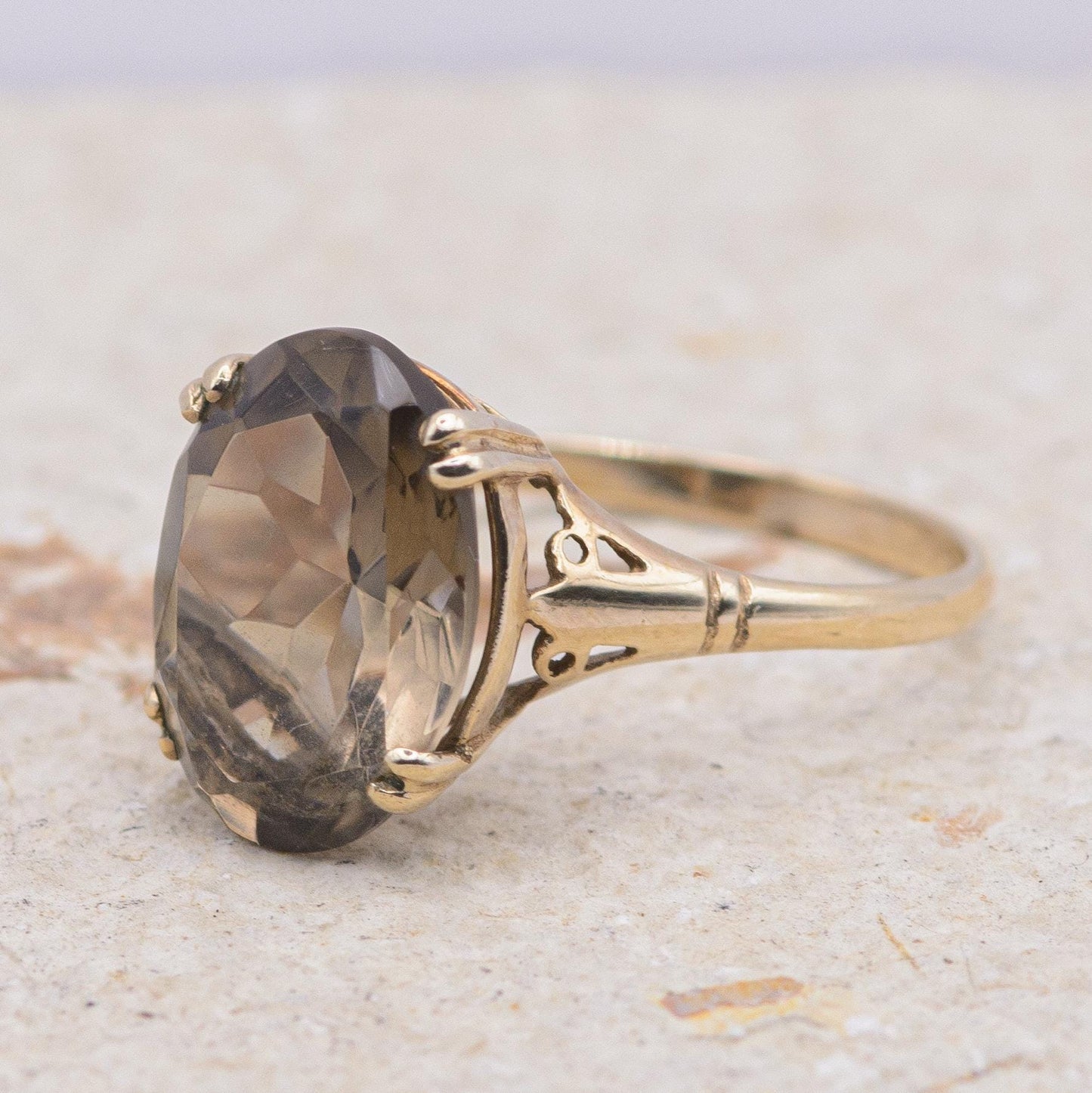 Vintage Smoky Quartz Cocktail Ring | 9ct | UK Size O 1/2 | US Size 7.5 |