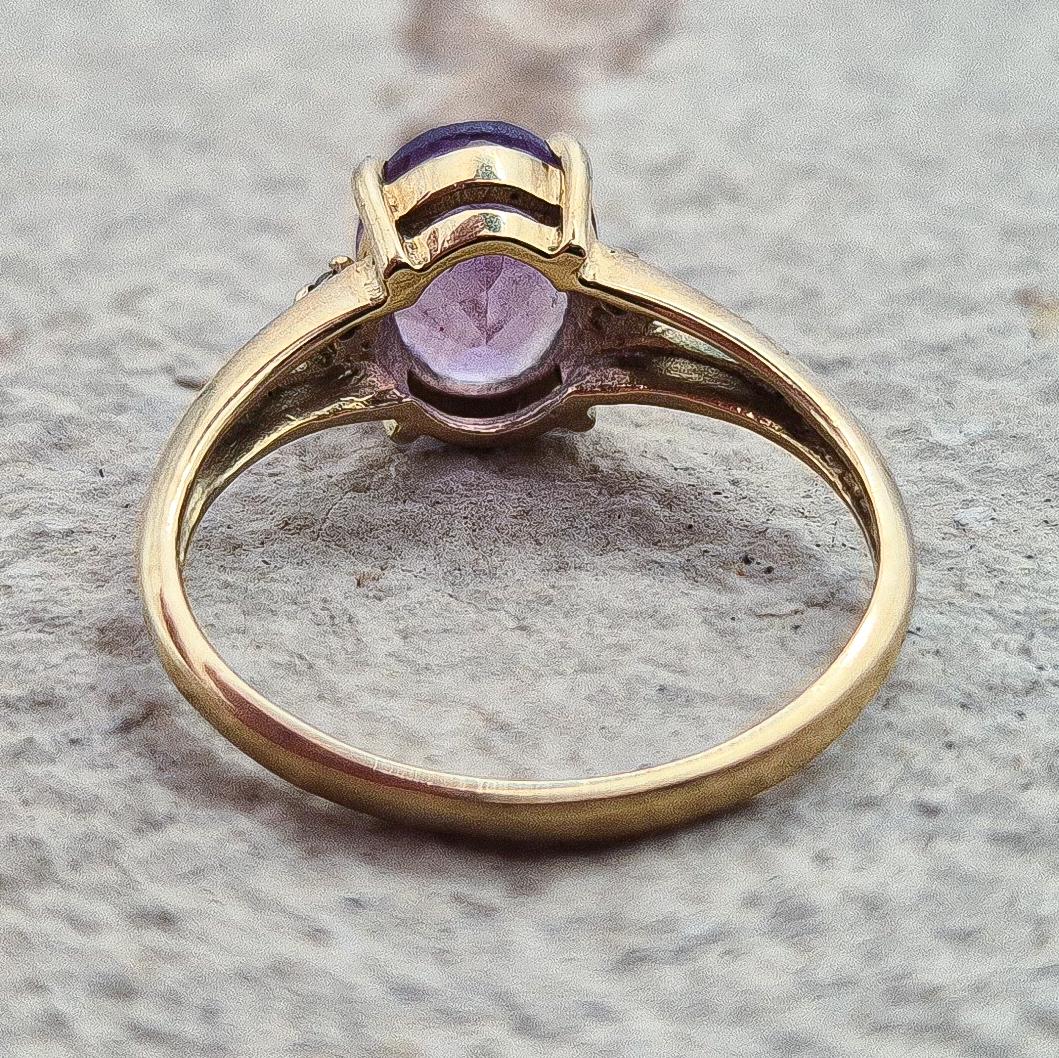 Vintage 9ct Amethyst Ring, Gold Crystal Ring, Amethyst Ring, 9ct Gold Ring, 9ct Gold Vintage Ring, Gold Ring for Women, Vintage Jewelry