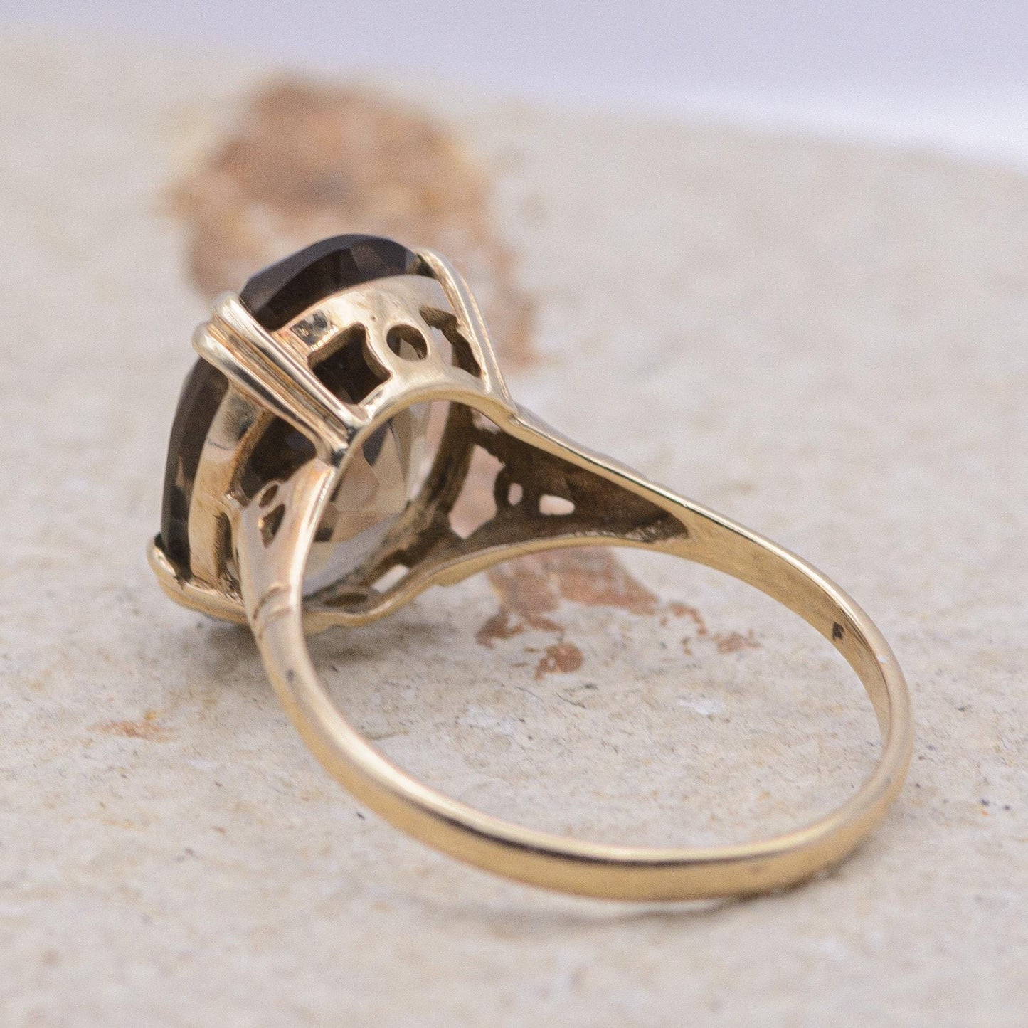 Vintage Smoky Quartz Cocktail Ring | 9ct | UK Size O 1/2 | US Size 7.5 |