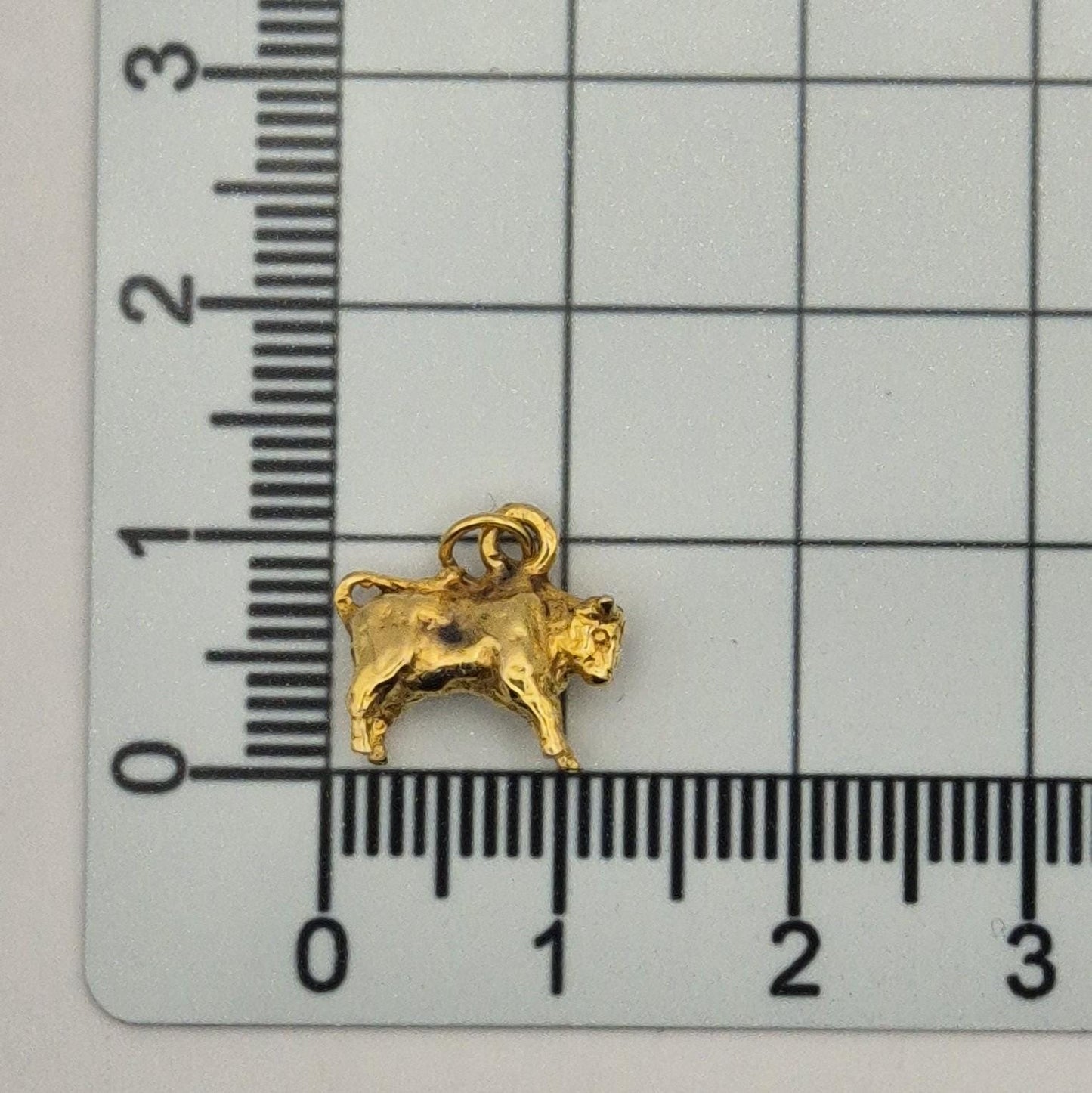 9ct Gold Vintage Cow Charm