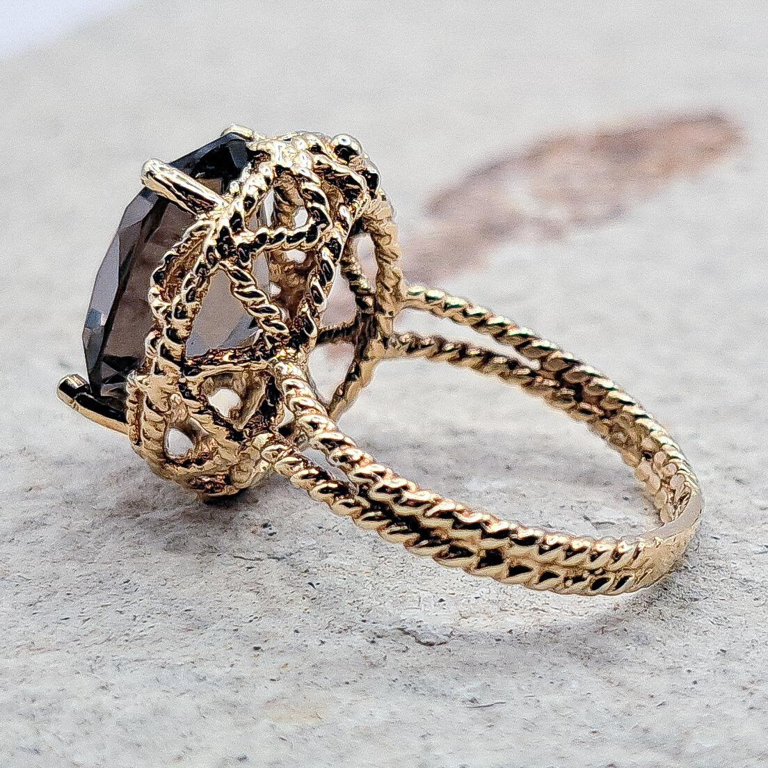 Vintage 9ct Gold Smoky Quartz Cocktail Ring | UK Size J / US 5 |