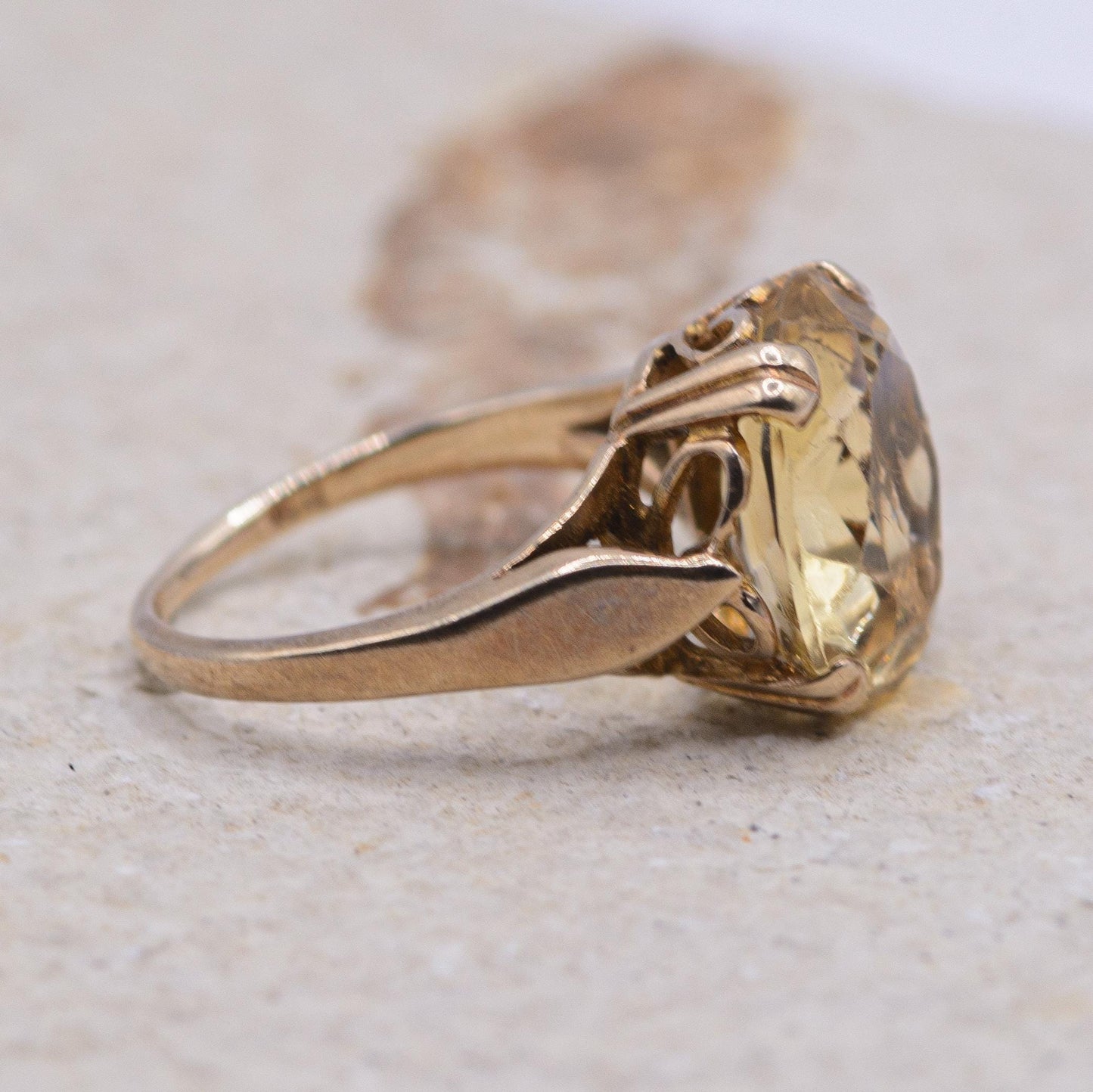 Vintage Citrine Ring | UK Size G | US Size 3.25 | 9 Carat Gold