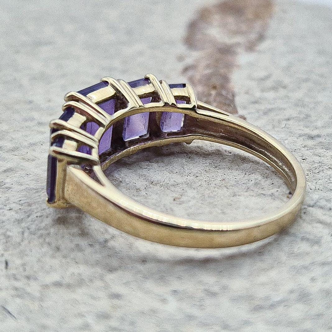 Vintage 9ct Amethyst Ring, Gold Crystal Ring, Amethyst Ring, 9ct Gold Ring, 9ct Gold Vintage Ring, Gold Ring for Women, Vintage Jewelry