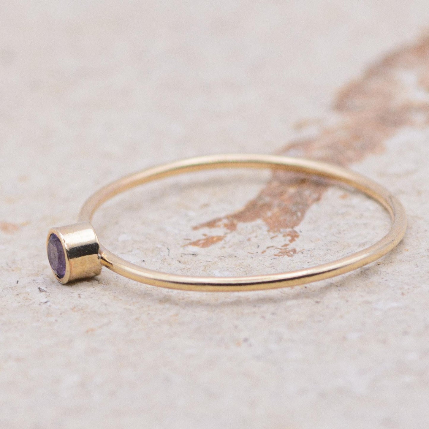 Vintage Amethyst Stacking Ring | UK Size R | US Size 8.75 | 9 Carat Gold