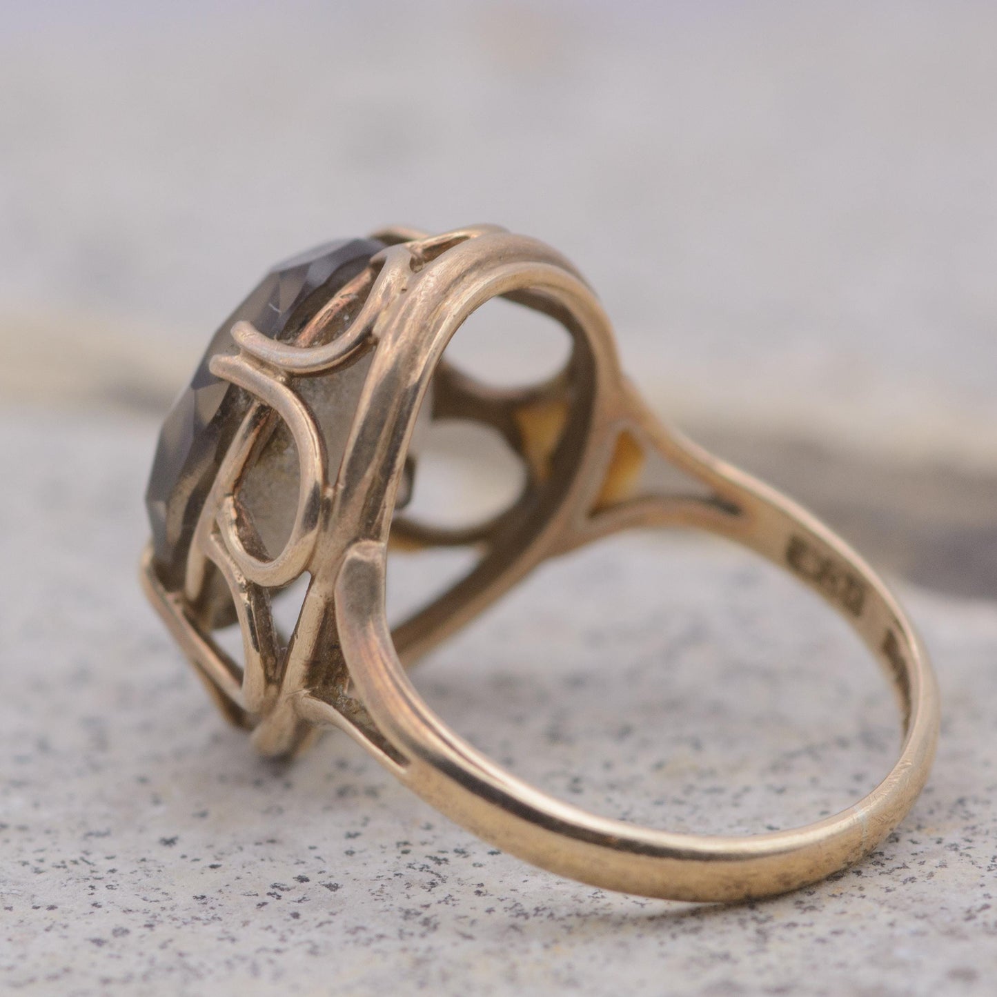 Vintage Smoky Quartz Cocktail Ring | 9ct | UK Size J | US Size 4.75 |