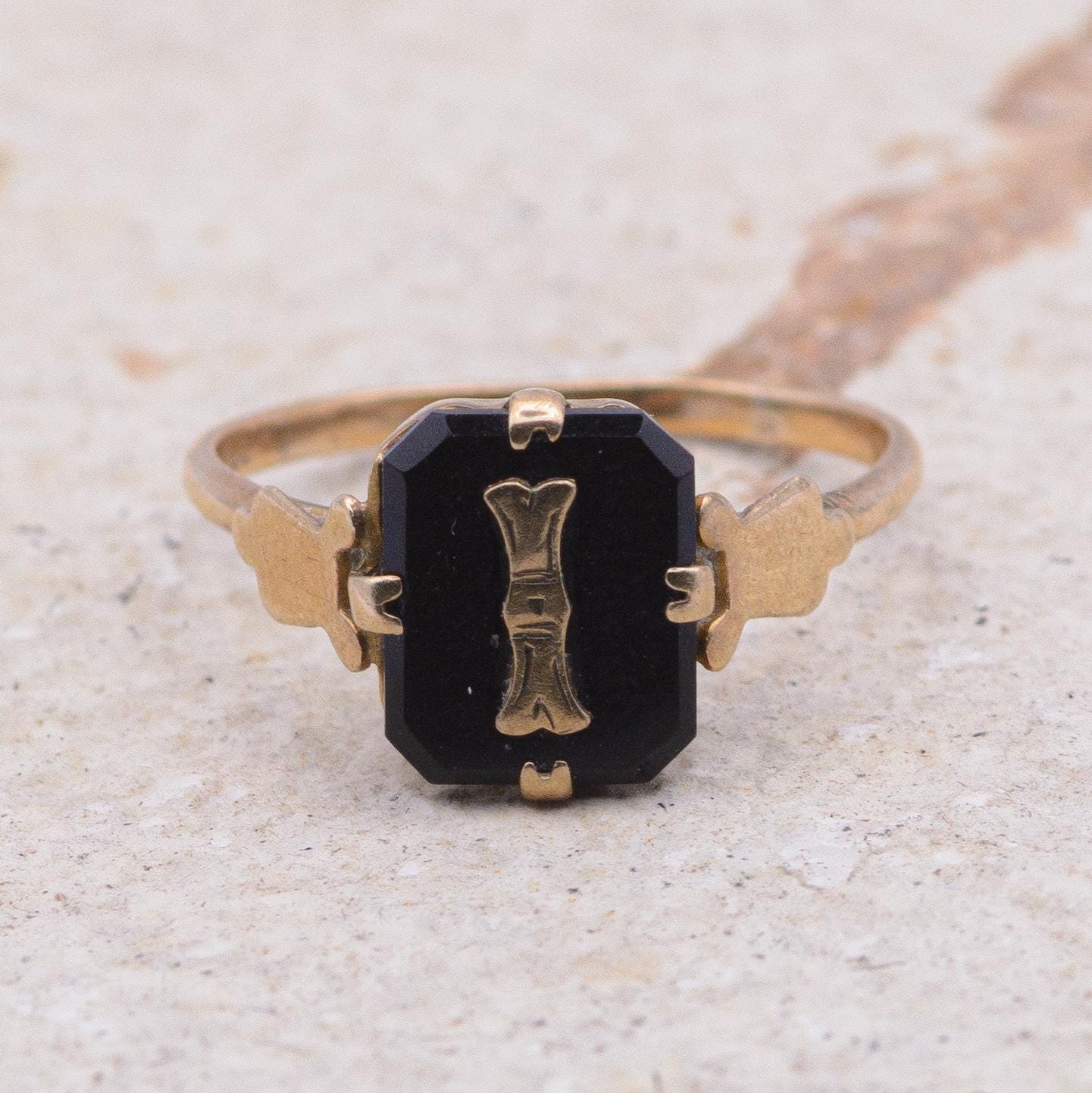 9ct Gold Black Onyx Initial Ring | UK Size M 1/2 | US Size 6.5 | Initialled "I"