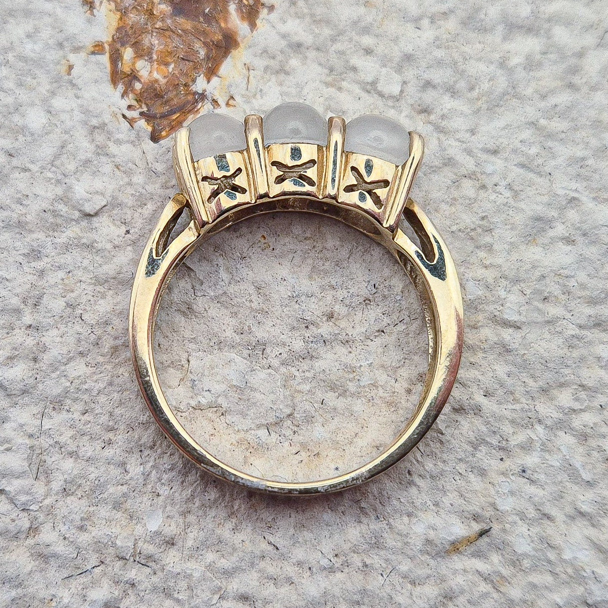 Moonstone Ring | 9ct Gold | UK Size N 1/2 | US Size 6.75 |
