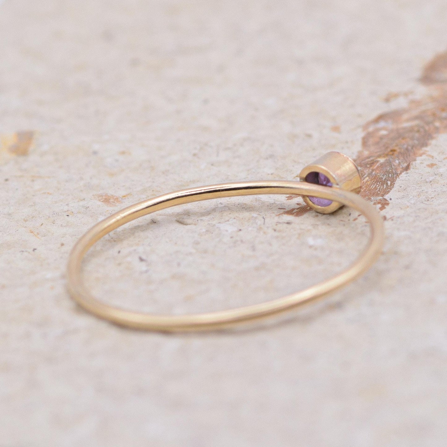 Vintage Amethyst Stacking Ring | UK Size R | US Size 8.75 | 9 Carat Gold
