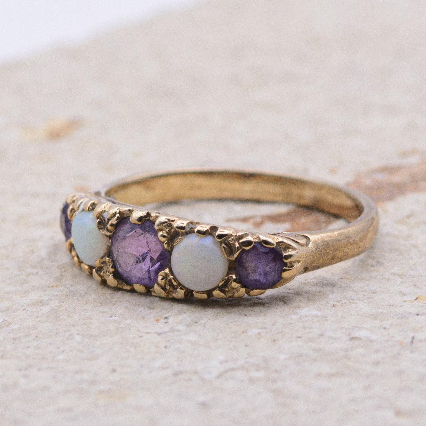 Vintage Amethyst and Opal 5-Stone Ring | UK Size M | US Size 6.25 | 9 Carat Gold