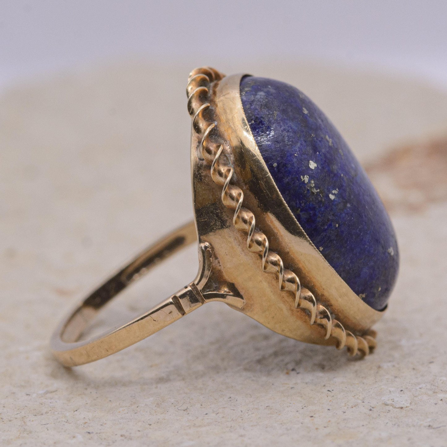 Vintage Lapis Lazuli Chunky Ring | 9ct Gold | UK Size N 1/2 | US Size 7