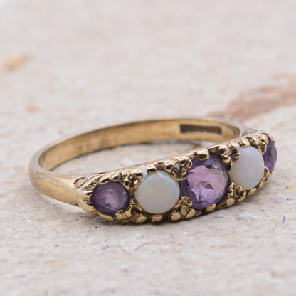 Vintage Amethyst and Opal 5-Stone Ring | UK Size M | US Size 6.25 | 9 Carat Gold