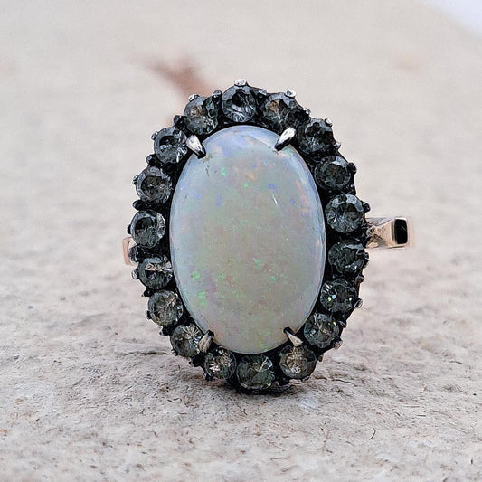 9ct Vintage Opal Ring | UK Size L 1/2 | US size 6