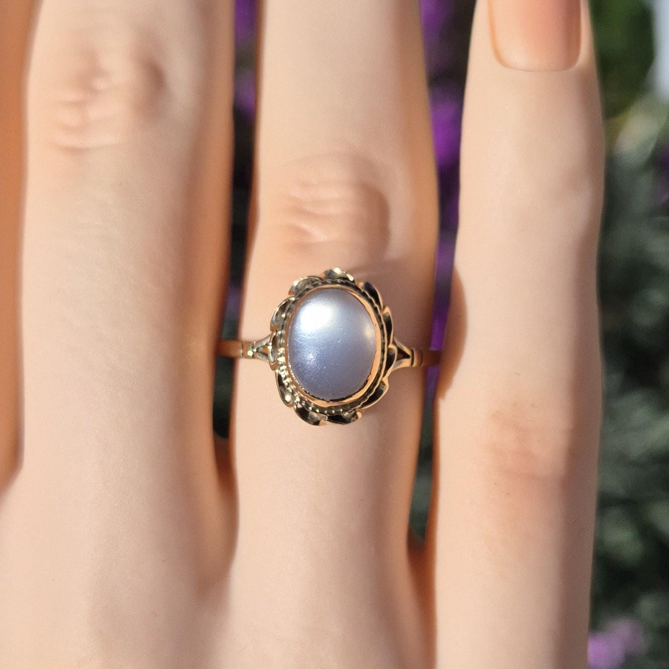 Vintage Moonstone Ring | 9ct Gold | UK Size M 1/2 | US Size 6.5  |