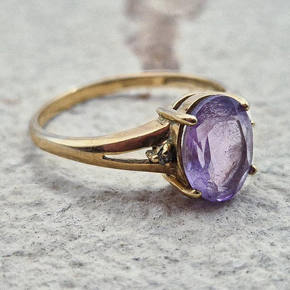Vintage 9ct Amethyst Ring, Gold Crystal Ring, Amethyst Ring, 9ct Gold Ring, 9ct Gold Vintage Ring, Gold Ring for Women, Vintage Jewelry