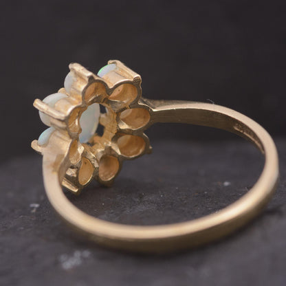 Vintage Opal Cluster Ring | UK Size O | US Size 7 | 9 carat gold