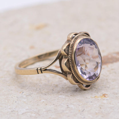 Vintage Amethyst Solitaire Ring | UK Size K | US Size 5.25 | 9 Carat Gold