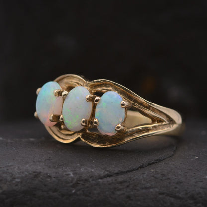 Vintage Opal Ring | 5 Stone | 9ct Gold | UK Size J 1/2 | US 5 |