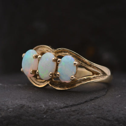 Vintage Opal Ring | 5 Stone | 9ct Gold | UK Size J 1/2 | US 5 |