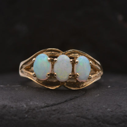 Vintage Opal Ring | 5 Stone | 9ct Gold | UK Size J 1/2 | US 5 |