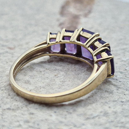 Vintage 9ct Amethyst Ring, Gold Crystal Ring, Amethyst Ring, 9ct Gold Ring, 9ct Gold Vintage Ring, Gold Ring for Women, Vintage Jewelry