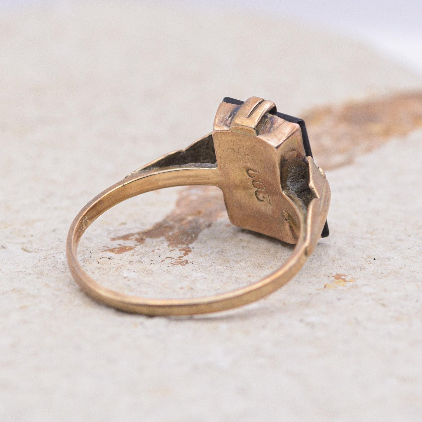 9ct Gold Black Onyx Initial Ring | UK Size O 1/2 | US Size 7.5 | Initialled "J"