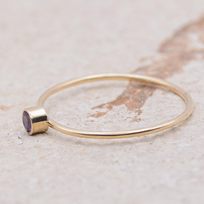 Vintage Amethyst Stacking Ring | UK Size R | US Size 8.75 | 9 Carat Gold