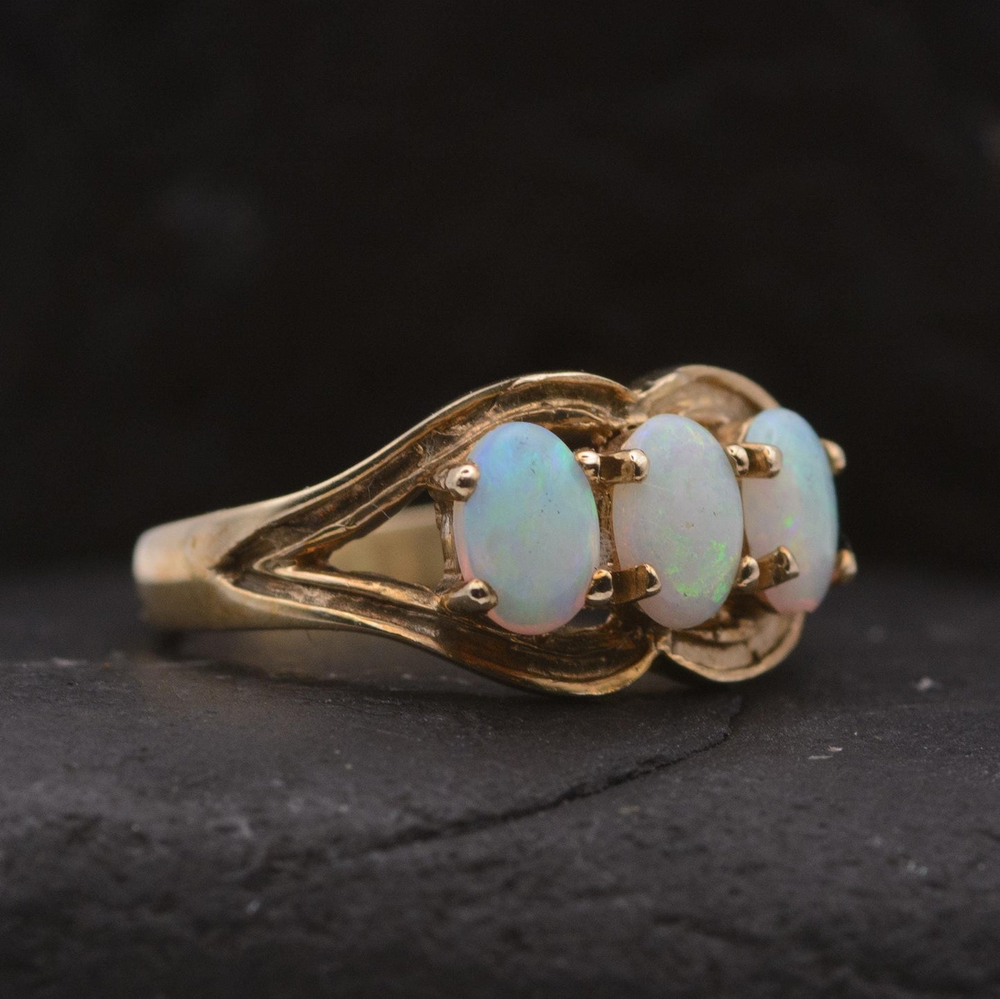 Vintage Opal Ring | 5 Stone | 9ct Gold | UK Size J 1/2 | US 5 |