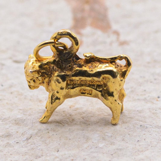 9ct Gold Vintage Cow Charm