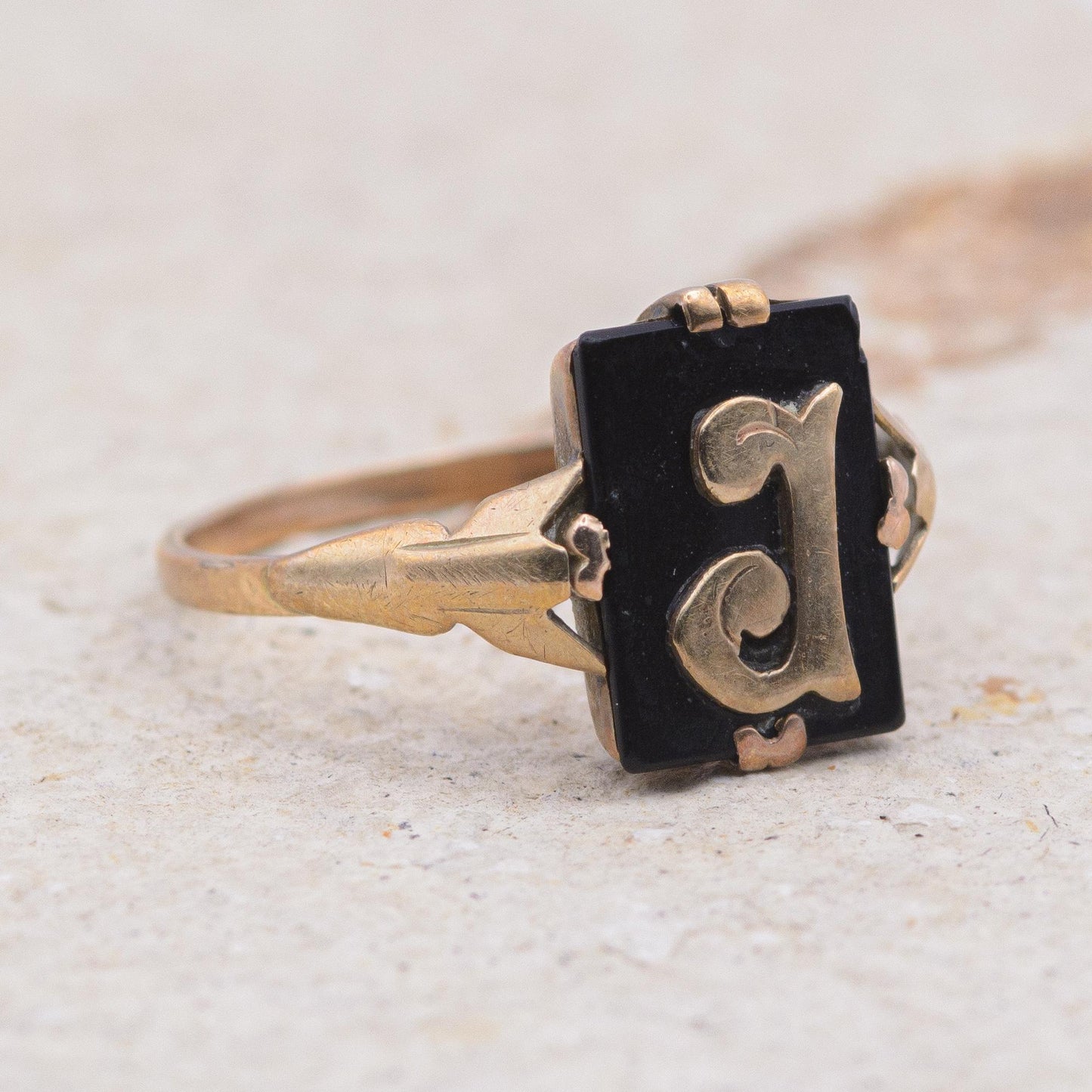 9ct Gold Black Onyx Initial Ring | UK Size O 1/2 | US Size 7.5 | Initialled "J"