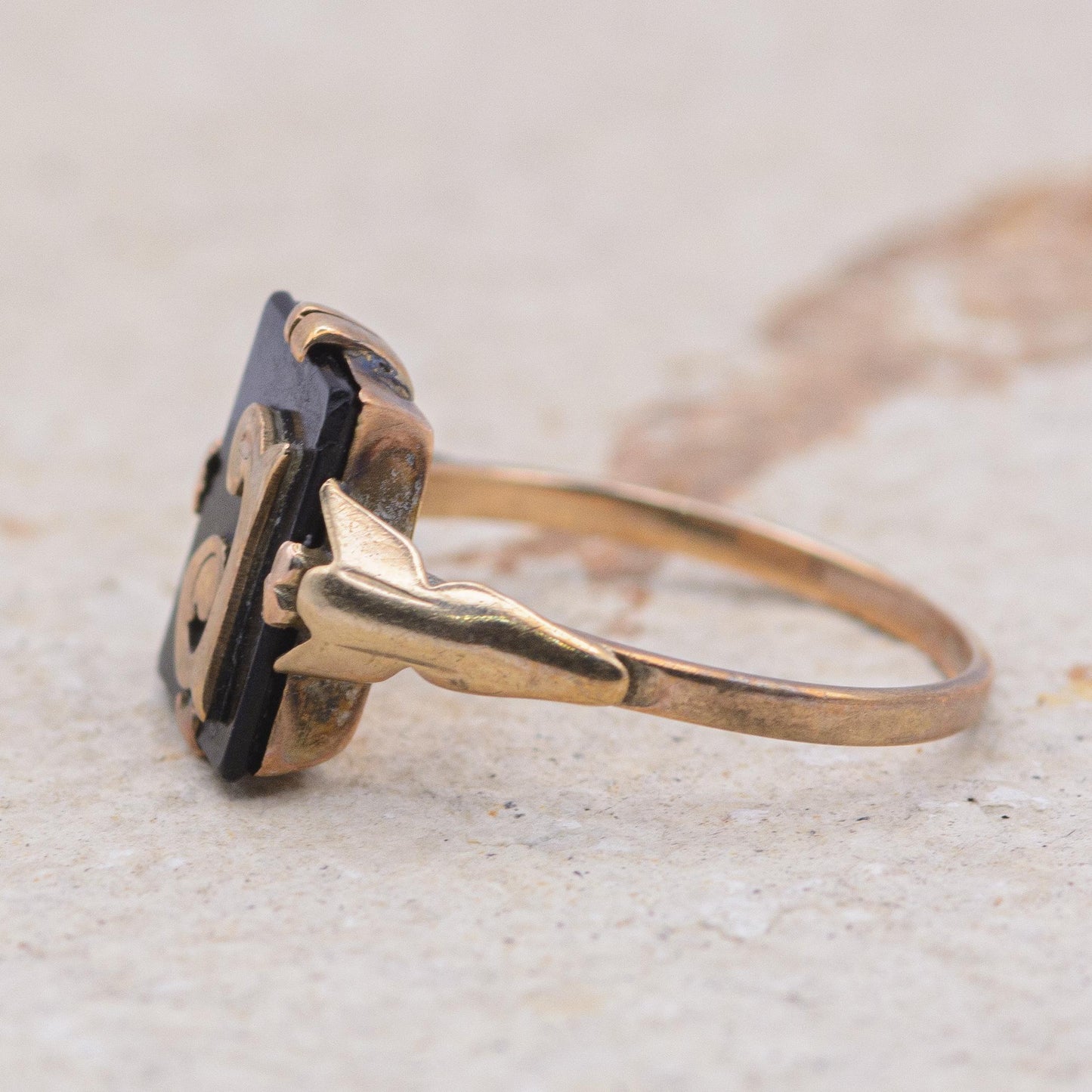 9ct Gold Black Onyx Initial Ring | UK Size O 1/2 | US Size 7.5 | Initialled "J"