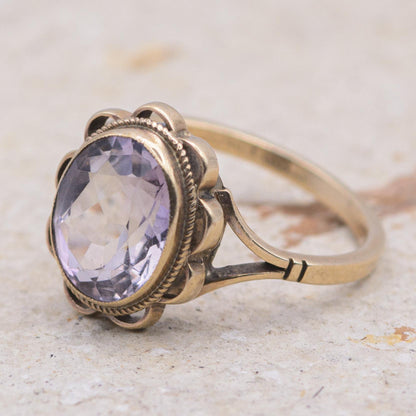 Vintage Amethyst Solitaire Ring | UK Size K | US Size 5.25 | 9 Carat Gold