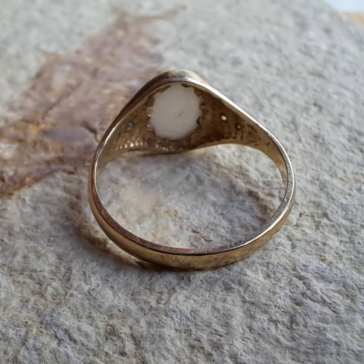 Vintage Opal Ring | Size L 1/2 | 9 Carat Gold