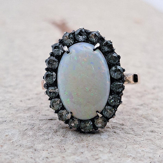 9ct Vintage Opal Ring | UK Size L 1|2 | US size 6