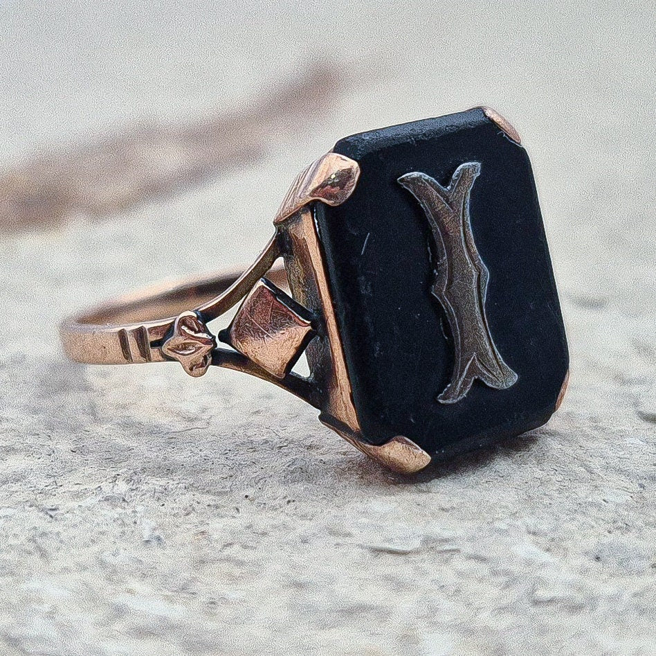 9ct Gold Victorian Black Onyx Initial Ring | Uk Size I 1/2 | Us Size 4.5 | Initialled "I"