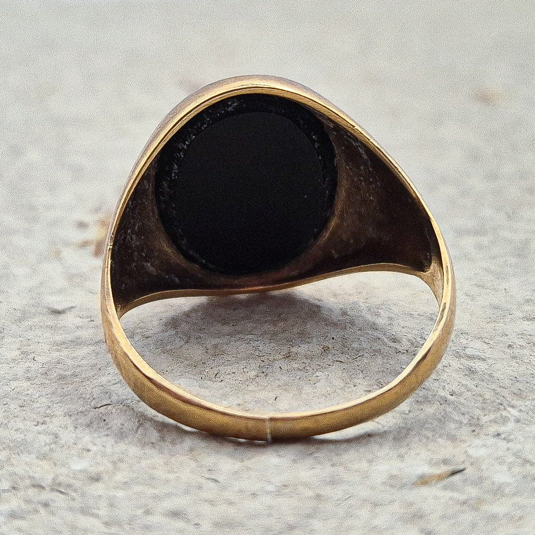 9ct Gold Vintage Onyx Chunky Signet Ring | UK Size R | US Size 8.5